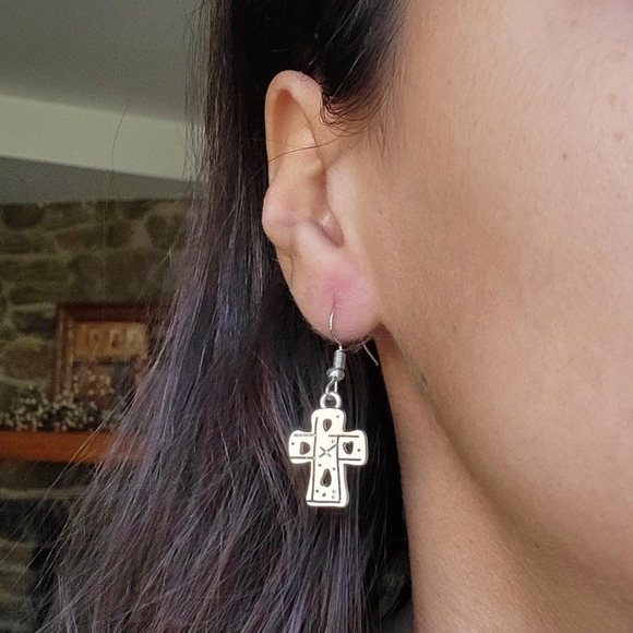 Pair of Silver Tic Tac Toe Cross Drop Hook Earrings - Picture 4 of 8